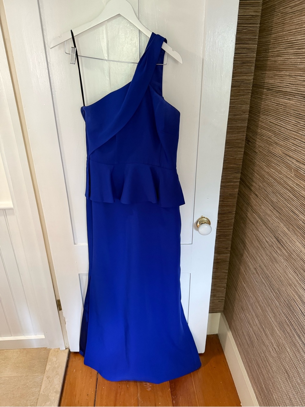 Laundry By Shelli Segal One-Shoulder Royal Blue Peplum Gown